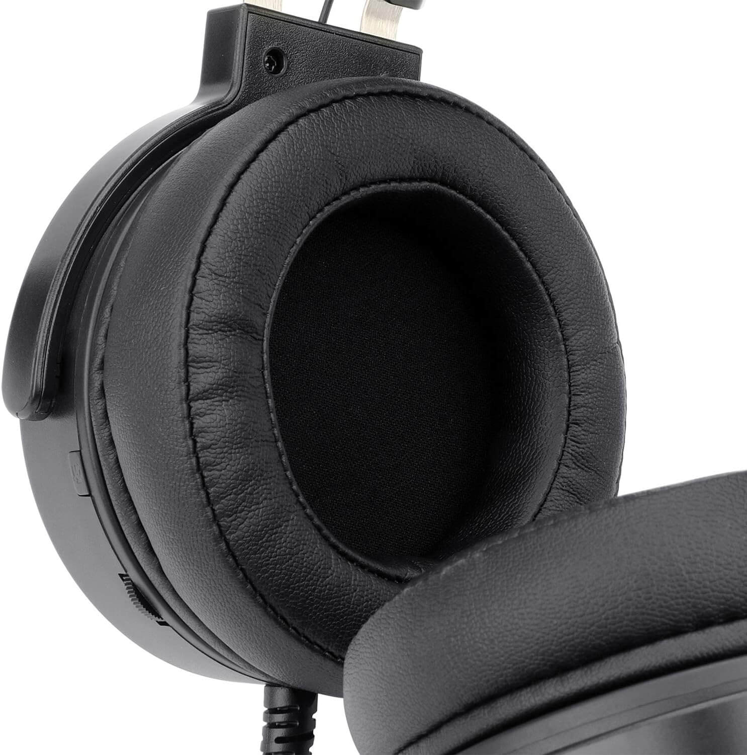 Redragon H320-1 Lamia 2 Gaming Headset with 7.1 Surround Sound, Volume Control, Noise Cancelling, RGB Light, Stand, Over Ear Wired Headphone, with Mic for PC, PS4, Black Redragon H320-1 Lamia 2 Gaming Headset with 7.1 Surround Sound, Volume Control, Noise Cancelling, RGB Light, Stand, Over Ear Wired Headphone, with Mic for PC, PS4, Black
